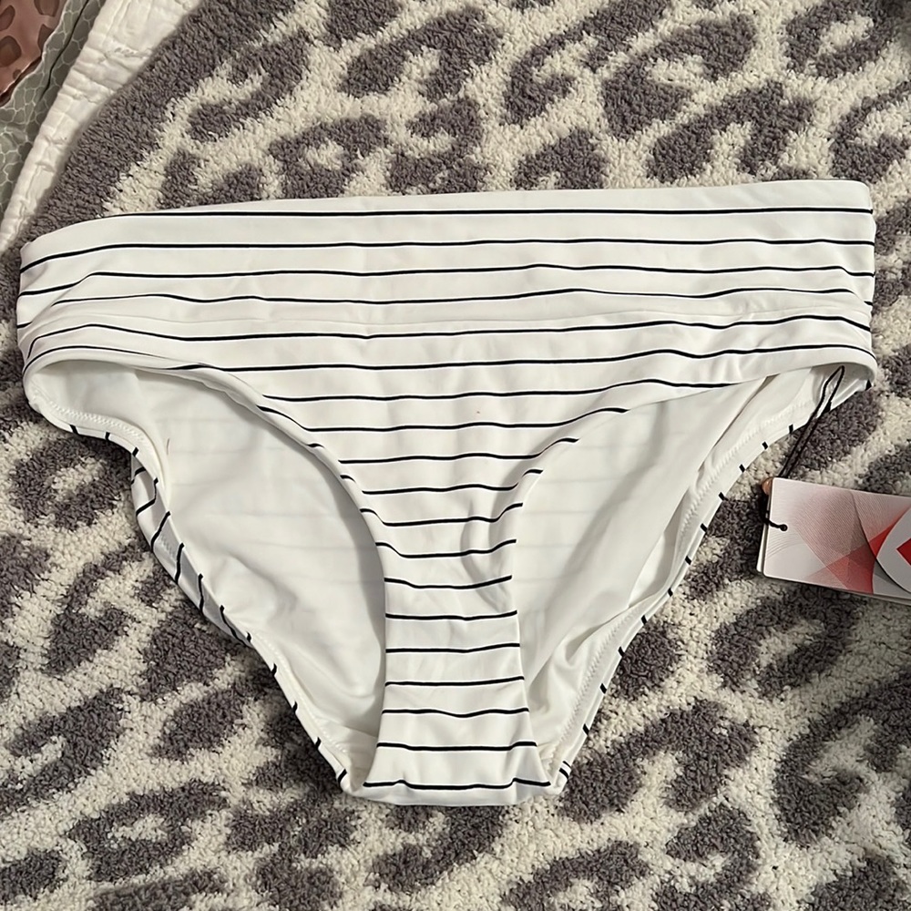 NWT Calia Swim Bottoms Medium